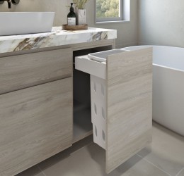 CRL 435 135D Bathroom 1920